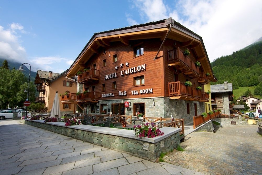 Hotel L' Aiglon Champoluc Exterior photo